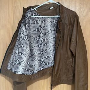 Woman leather jacket